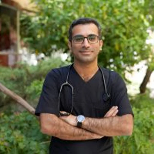 دکتر مجتبی زرنگیان